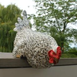 Nieuwsgierige Kip Tuinbeeld -Tuin Outfitters Winkel nieuwsgierige tafelkip 1568377840 5 600